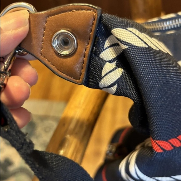 Tommy Hilfiger Patriotic Striped Tote Bag with Brown Handles - Picture 9 of 14